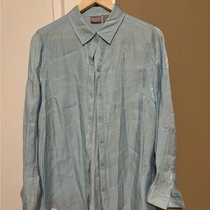 Chico's 1 Light Blue Button-up Collared Blouse Freshwater Size M.